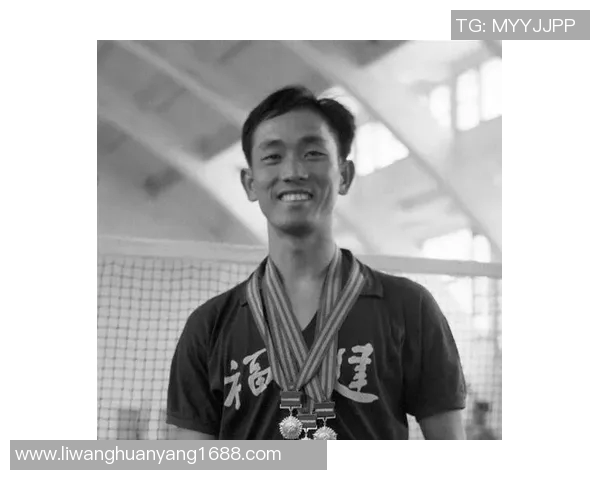 陈林坚：从青涩球员到篮球场上的耀眼明星之路