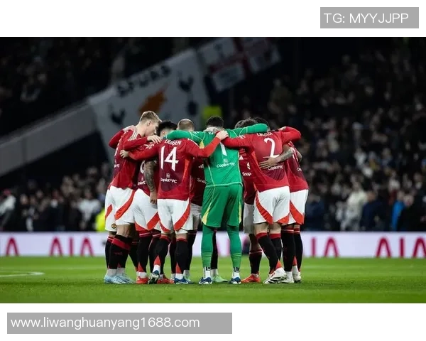 塞维利亚主帅因战绩不佳遭解职，球队迎来新帅重振雄风