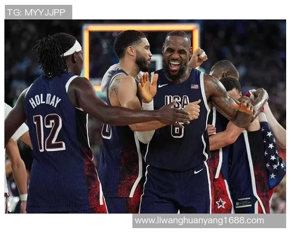 美国男篮与西班牙热身赛精彩对决展现篮球实力与战术较量