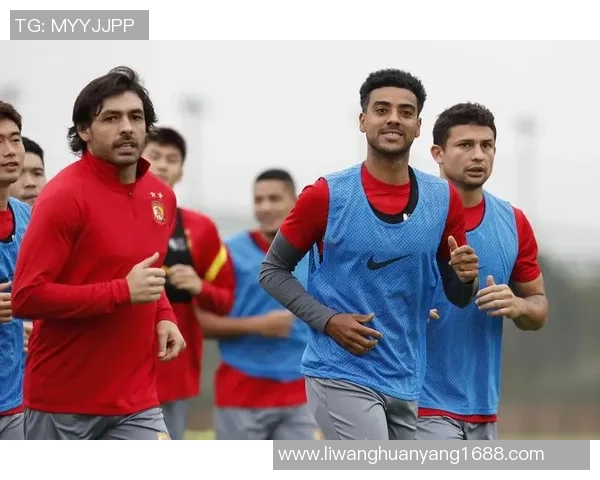 纽约公牛与芝加哥火焰的激烈对决引发球迷热议与期待